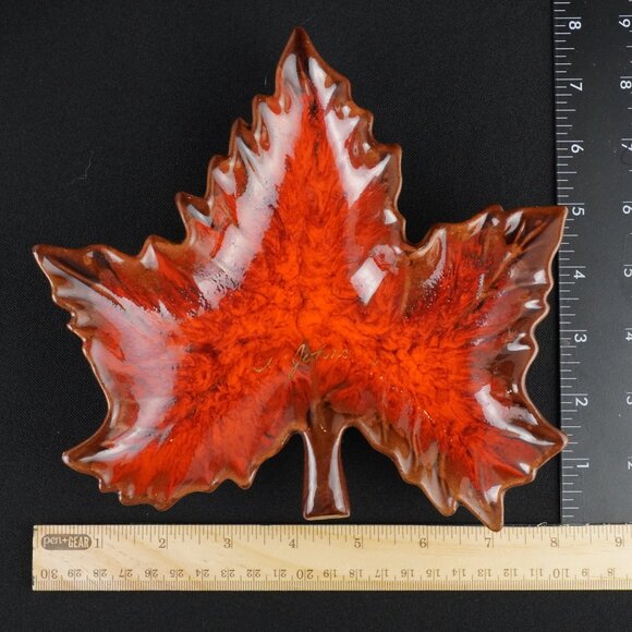 Vintage McMaster Footed Pottery Set Maple Leaf Catchall & Centennial Ashtray - Picture 15 of 16